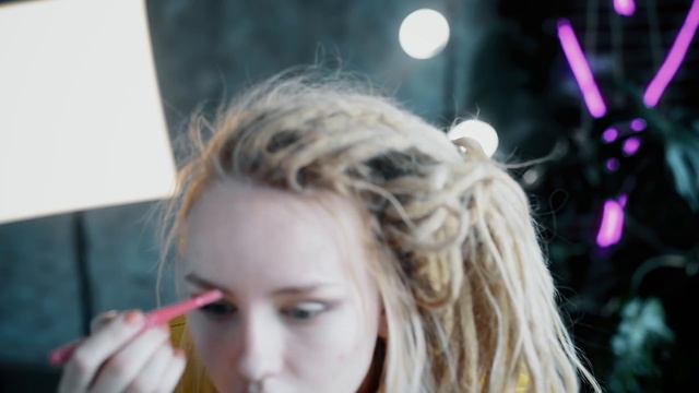 Яркий макияж для инстаграм! Чувствую себя неловко( смотреть онлайн