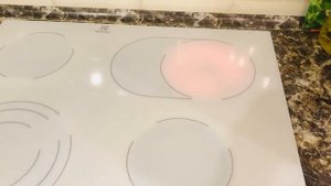 Электрическая варочная поверхность Electrolux EHF96547SW