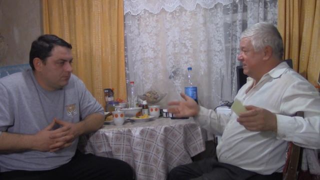 Пчеловодство.Сергей Повзло в гостях у Измайлова. смотреть онлайн