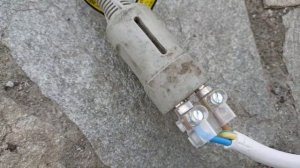 Как я подключил японскую вилку Nissan leaf к российской розетке.