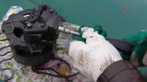 Компрессор холодильника, разборка. Что внутри?