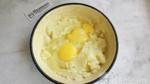 Оладьи из картофельного пюре на сковороде