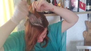 Крашу волосы дома профессиональной краской???