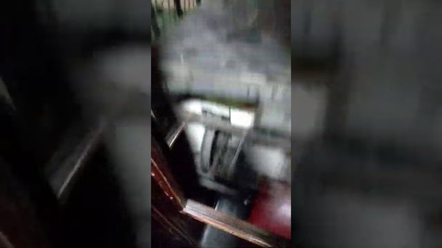 очуменно красивый лифт в Генуи смотреть онлайн