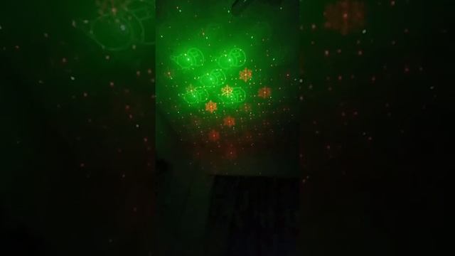 Trying my Christmas Led Light Projector for indoor and outdoor