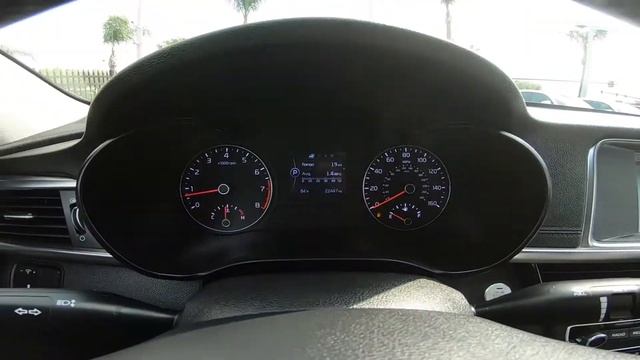 2018 Kia Optima EX Inside Out смотреть онлайн