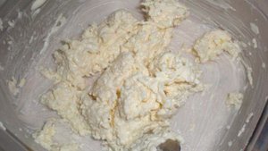 Острые рулетики из крабовых палочек