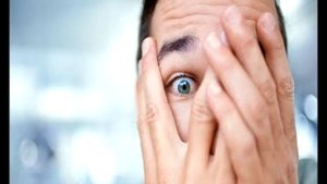 Почему люди боятся смотреть в глаза?