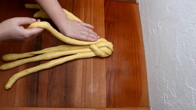 Плетена булка / Плетенка /10 способів плетіння тіста / Смачний рецепт