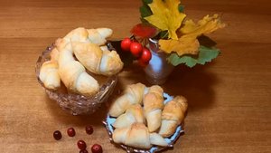 РОГАЛИКИ С КЛЮКВОЙ, отличная выпечка к чаю
