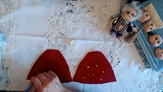 Шапочка для куклы Грибочек.Головные уборы для кукол и игрушек смотреть онлайн