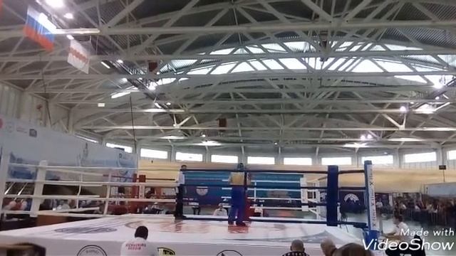 19 11 2017 Омск Кубок Ермака турнир по Кикбоксингу Луценко Илья победитель Гульняшкин Василий