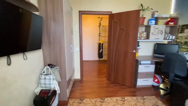 Продам 3-комнатную квартиру на берегу Оби в городе Нижневартовск.