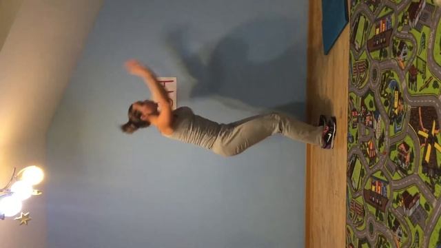 Планка/Берпи 18 раз смотреть онлайн