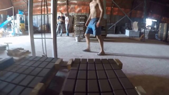 Проверка качества вибропрессованной тротуарной плитки