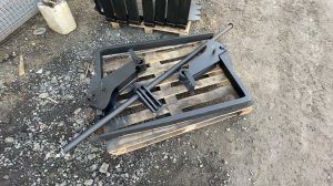 Вилы на экскаватор погрузчик и фронтальный погрузчик откидные паллетные