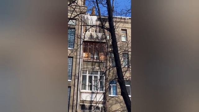 ЗАТОПИЛО КВАРТИРУ ОЛЬГИ ПОЛЯКОВОЙ. ЗА ОКНОМ СОСУЛЬКИ. ГДЕ ЖКХ ??? смотреть онлайн