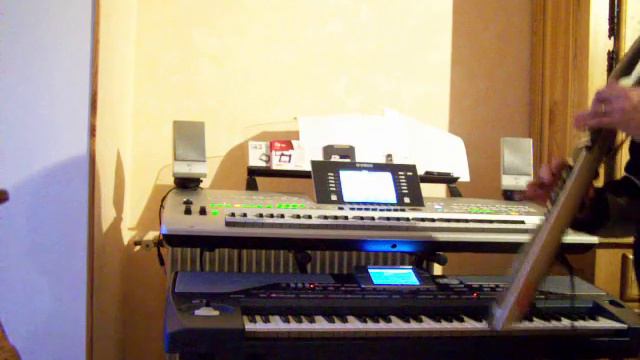 Ewi 4000s Tyros3 Korg pa800 смотреть онлайн