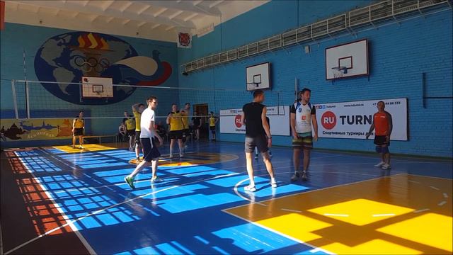 Теплосеть - ВК Карелия (0:2) RUTURNIR, волейбол, турнир День Победы, 08.05.2016 смотреть онлайн