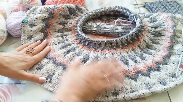 Вязальные процессы и планы/ Жаккард спицами/ Лопапейса спицами/ Посидим повяжем