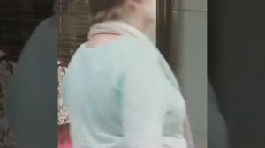 Девушка бьет парня. Пранк 2017 2018