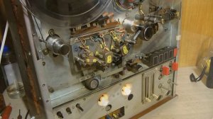 Маяк 001 : Новая жизнь старого магнитофона