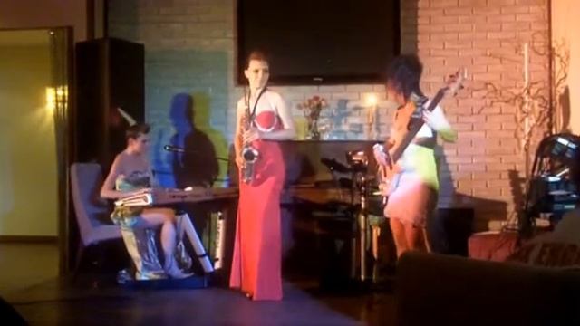 Арт-площадка Шантиль: Tanslu (поп, джаз-рок) смотреть онлайн