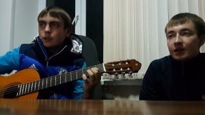 Ты знаешь как хочется жить под гитару