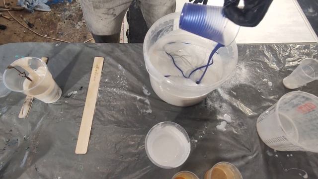 Стены, полы, столешницы и эпоксидная смола Metally epoxy. Как и на что нанести? Набор №43. смотреть онлайн