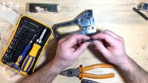 Ремонтируем строительный степлер СВОИМИ РУКАМИ! #строительныйстеплер #ремонтстеплера