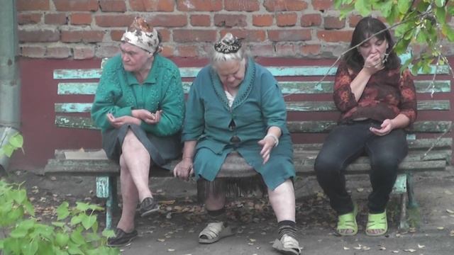 Три девицы под окном.....;) смотреть онлайн