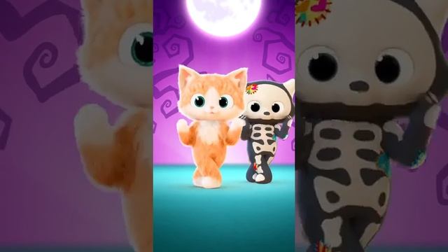 Spooky scary skeletons #halloween(it not halloween yet it for a video) cute!