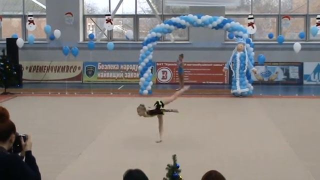 Ковальова Марія 2005 булави м.Полтава "Снігова королева - 2015" 19-20.12.2015 смотреть онлайн