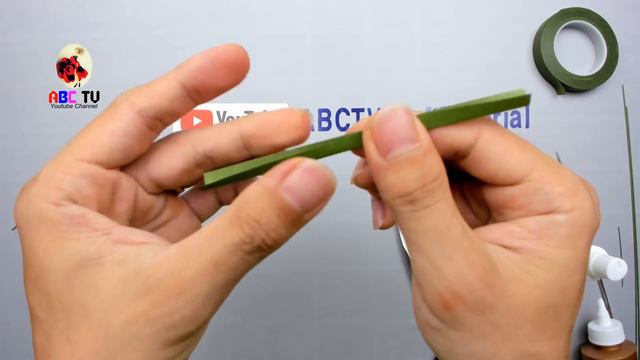 ABC TV | How To Make Bluebells Paper Flower - Craft Tutorial смотреть онлайн