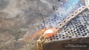 Арабский бисмарк, золотой браслет