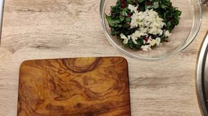 Я б их ела каждый день! Оладьи из свекольной ботвы (драники)