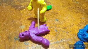 Бой пластилиновых солдатиков