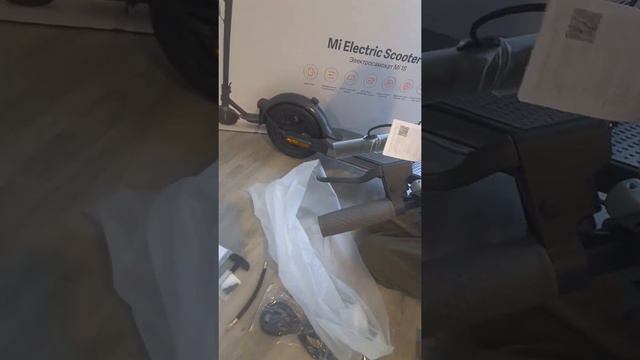 Самокат Xiaomi 1S mi electric Scooter 1S смотреть онлайн