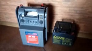 Сравнение пусковой станции и бустера для запуска двигателя автомобиля