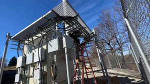 Приключения иммигранта, работа на вышках в США.  TheOne.