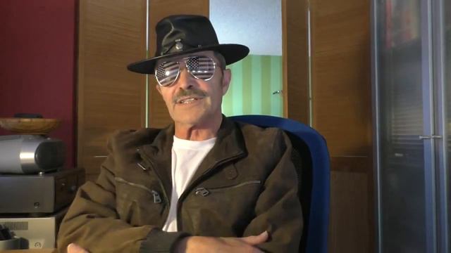 Комбриг: "Это мерзкое слово — ИЗМЕНА" смотреть онлайн