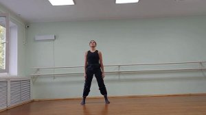 "Познай мир танца вместе с нами". Мастер-класс - комбинация на разогрев (2 год обучения)