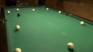 Бильярд американка играет профессионал