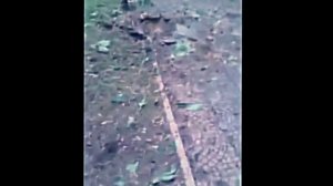 Луганск 02.06.2014. Воронки от карательного авиаудара в Луганске по зданию обладминистрации.