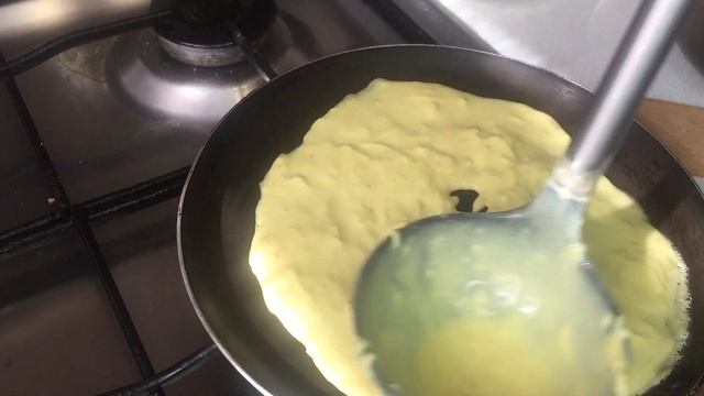 Картофельные блины с сырной начинокой