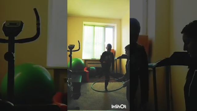 Адаптивна фізична культура - приклади вправ з дітьми