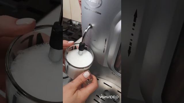 Як приготувати лате на кавомашині Gemini Espresso Machine