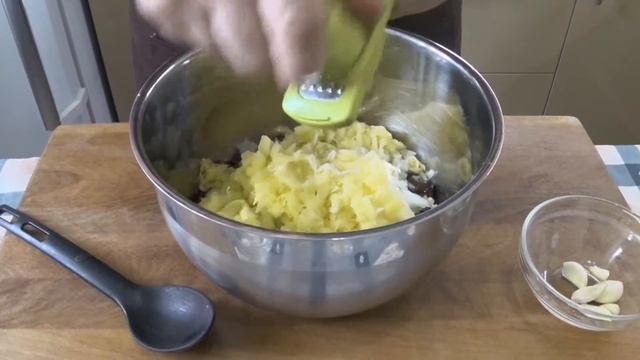 Печеночные оладьи. Оладьи из печени - рецепт.