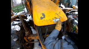 Ремонт капота на экскаваторе-погрузчике JCB 4СX.