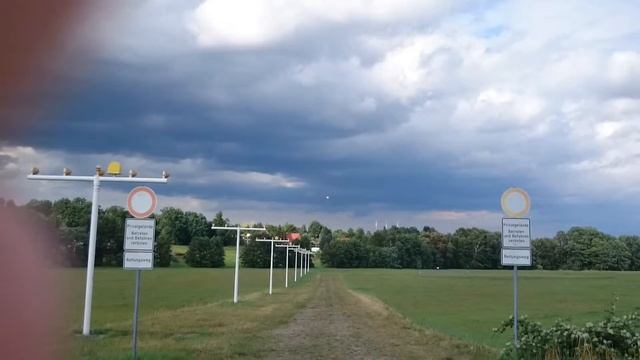 Flughafen Dresden / Airport Dresden / Landing Dresden von Oben! смотреть онлайн